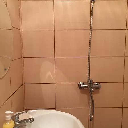 Appartement Guest Cherno More 2 *