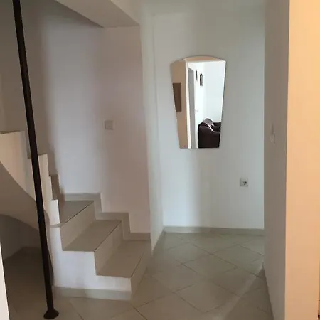 Appartement Guest Cherno More 2 *
