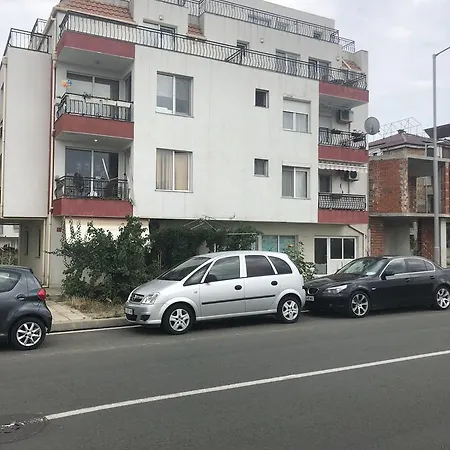 Appartement Guest Cherno More 2 Nessebar
